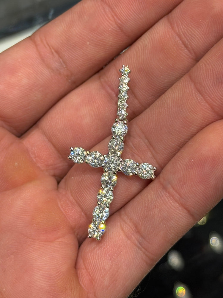 Cruz de Plata con Moissanita 4mm para Cadena Tenis