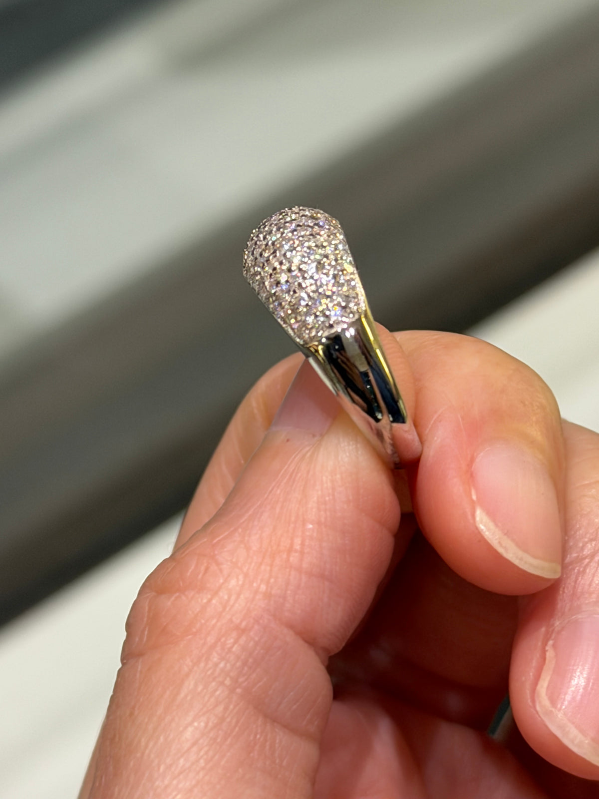 Anillo de Plata con Moissanita Pavé Nube