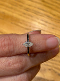 Anillo Marquesa de Plata con Moissanita de 0.5ct