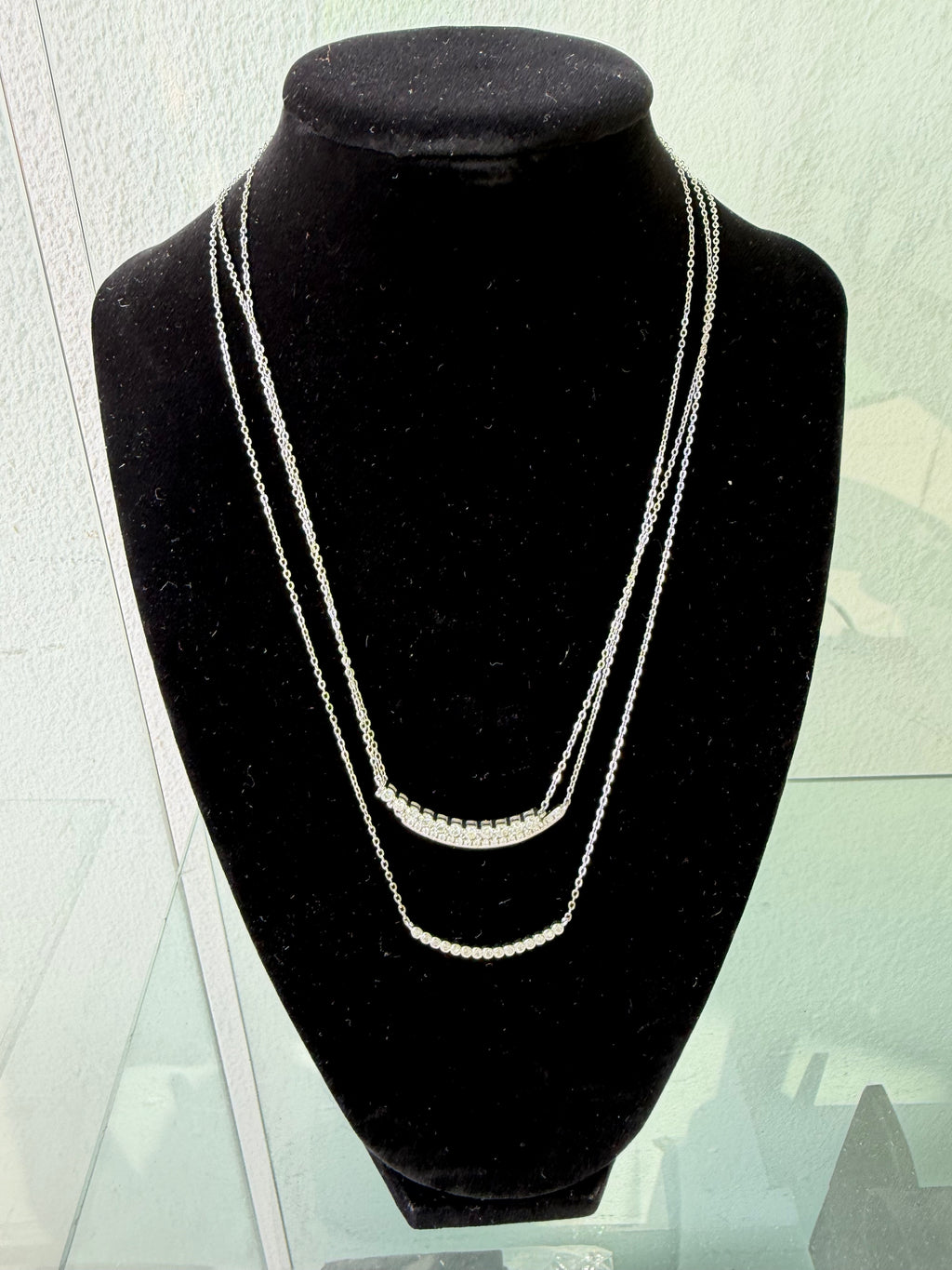 Collar Sonrisa Mediano de Plata con Moissanita