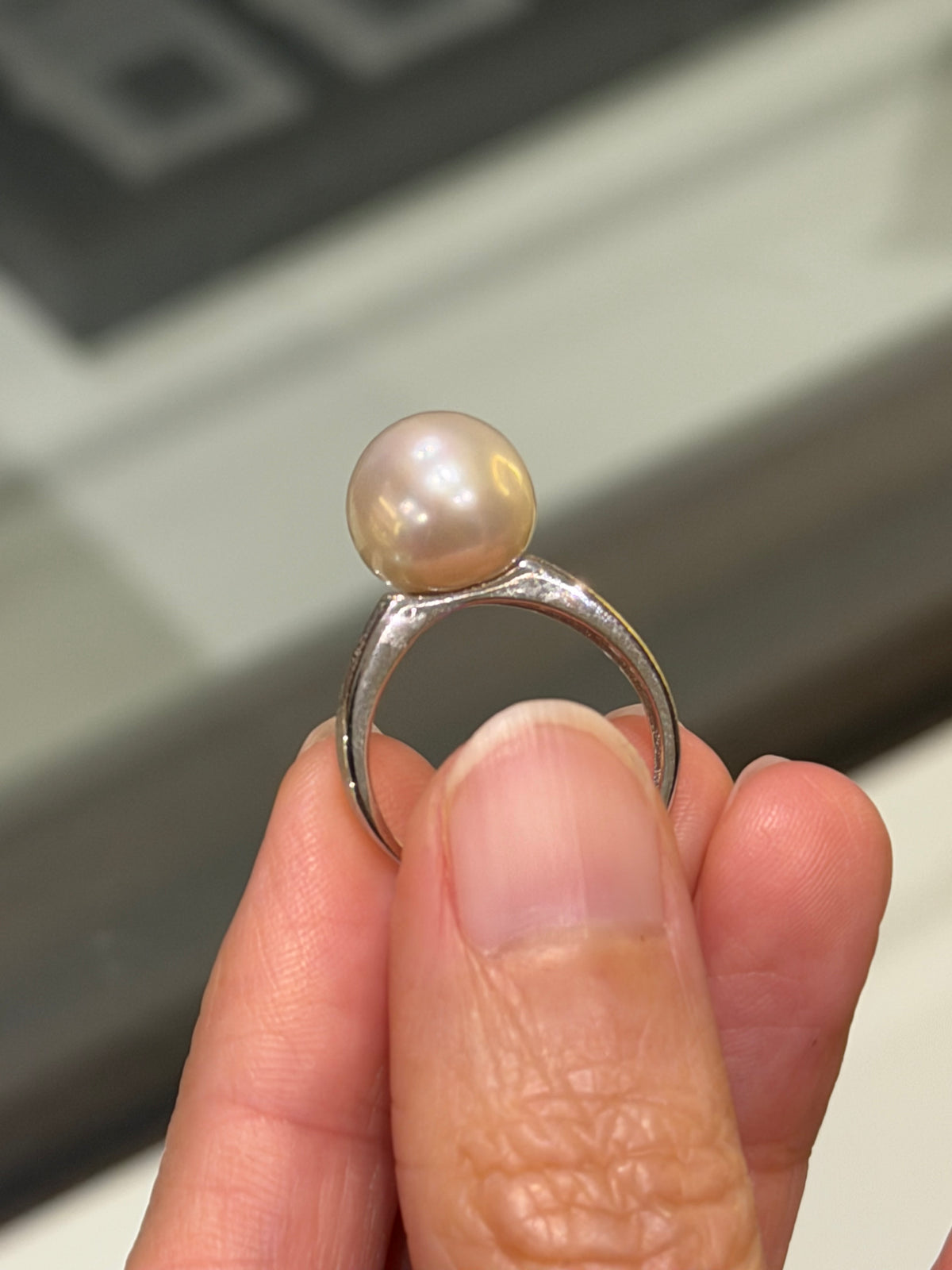 Anillo Solitario de Plata con Perla de Rio de 10mm