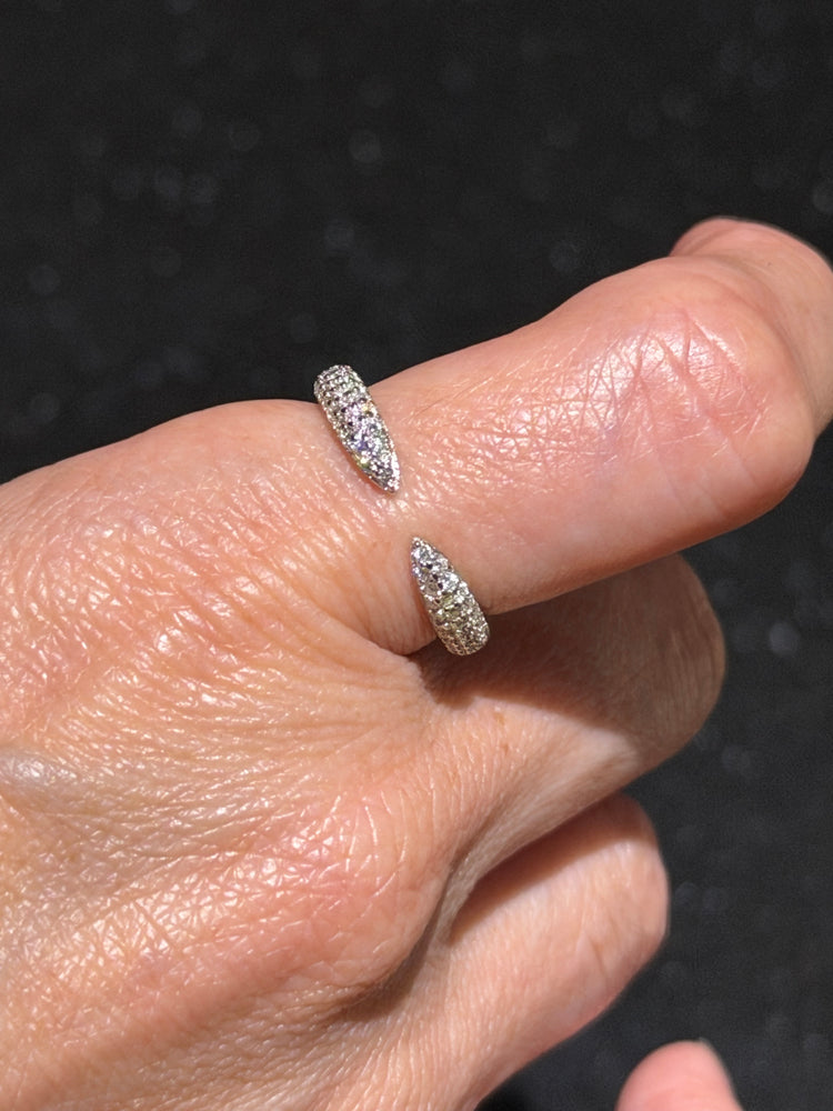 Anillo Abierto Pavé de Plata con Moissanitas